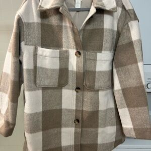 H&M Women's Plaid Utility Jacket in Brown and Cream